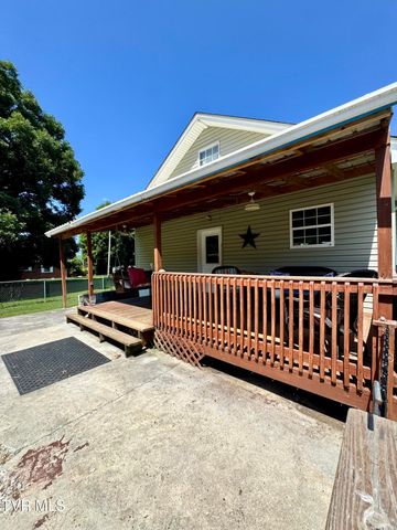 2204 State Line Road, Elizabethton, TN 37643