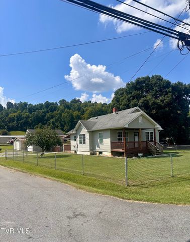 2204 State Line Road, Elizabethton, TN 37643