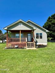 2204 State Line Road, Elizabethton, TN 37643