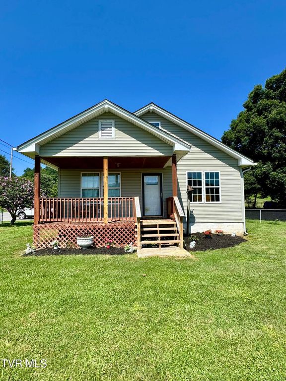 2204 State Line Road, Elizabethton, TN 37643
