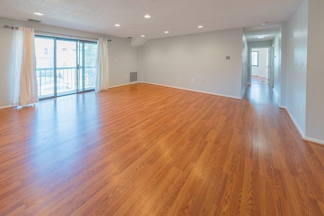 292 Salem 101, Revere, MA 02151