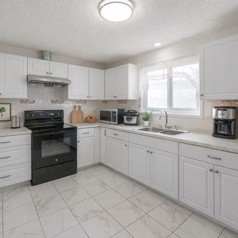 292 Salem 101, Revere, MA 02151