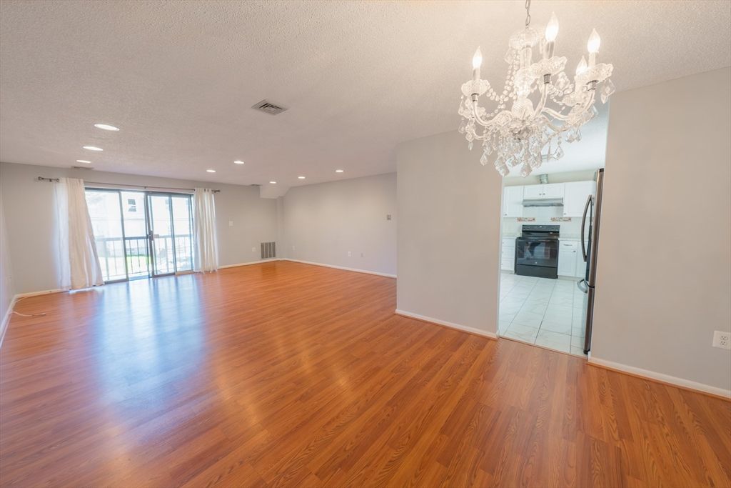 292 Salem 101, Revere, MA 02151