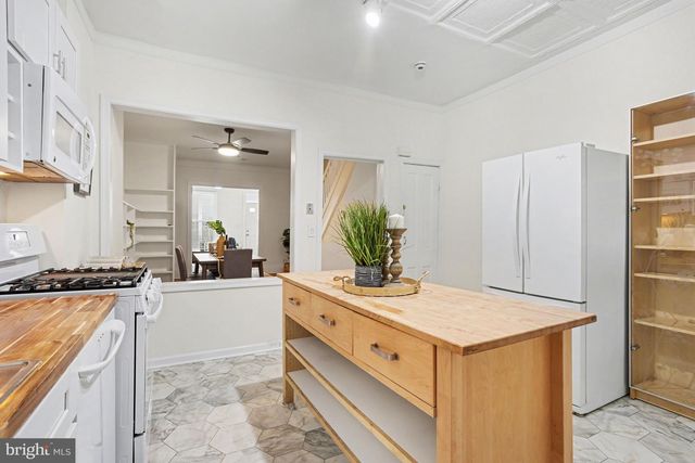 3616 KEYSTONE AVE, Baltimore, MD 21211