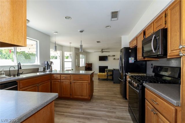 5525 Red Bluff Drive, Las Vegas, NV 89130