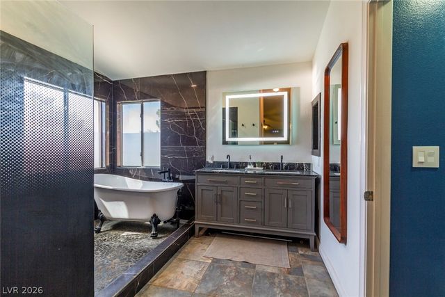 5525 Red Bluff Drive, Las Vegas, NV 89130