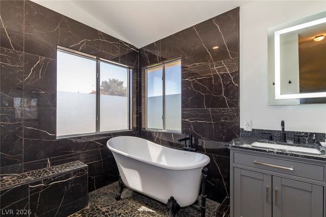 5525 Red Bluff Drive, Las Vegas, NV 89130