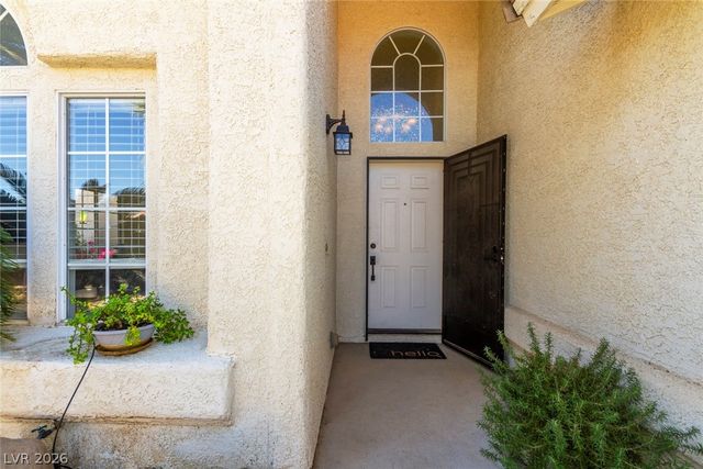 5525 Red Bluff Drive, Las Vegas, NV 89130