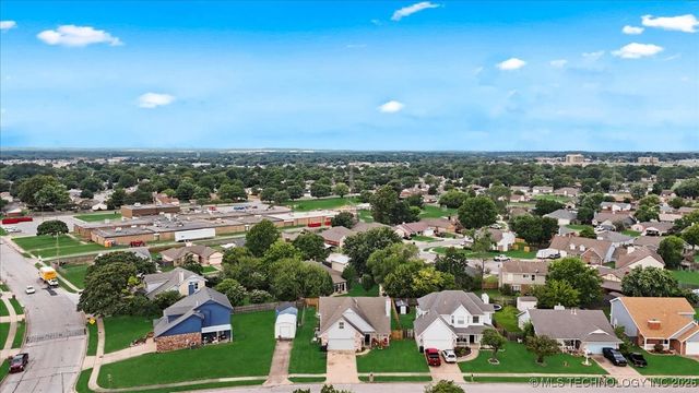 8210 N 126th Avenue, Owasso, OK 74055