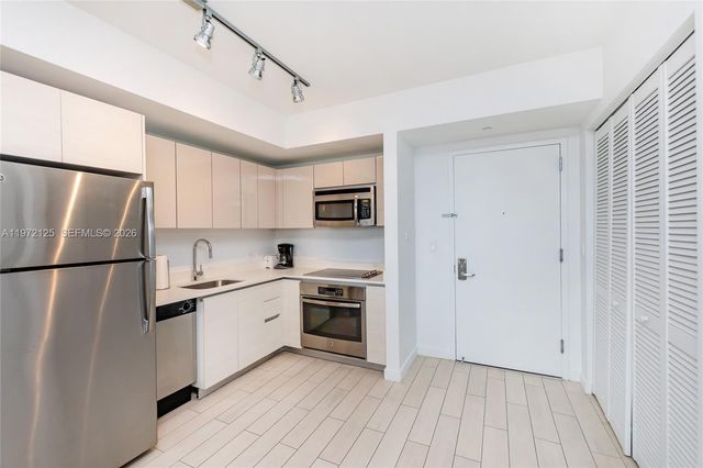 2602 E Hallandale Beach Blvd R1903, Hallandale Beach, FL 33009