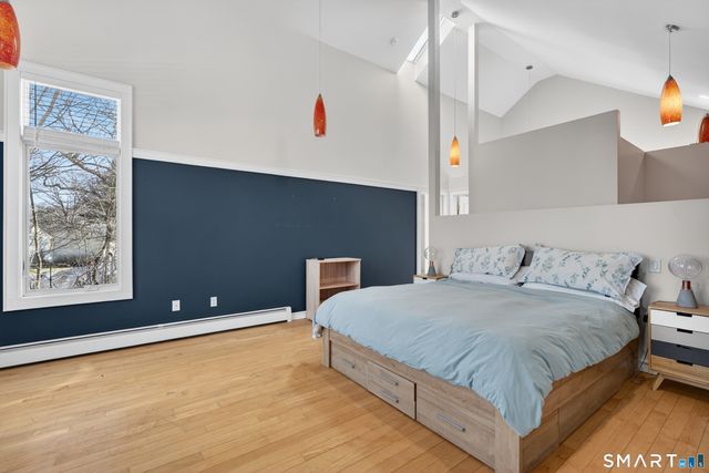 18 Riverside Terrace, Madison, CT 06443