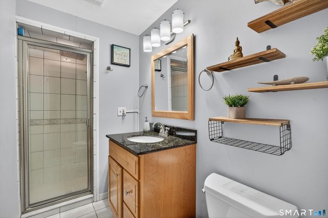 18 Riverside Terrace, Madison, CT 06443