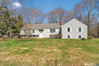 18 Riverside Terrace, Madison, CT 06443