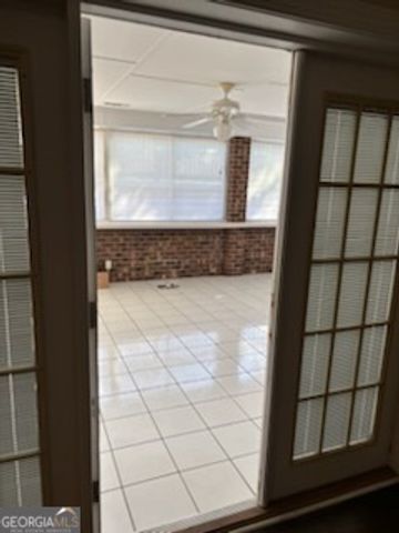 102 Pine Grove Drive, Savannah, GA 31419