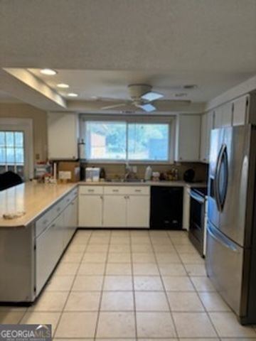 102 Pine Grove Drive, Savannah, GA 31419