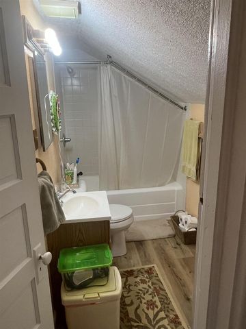 305 VICTORIA STREET, Green Bay, WI 54302