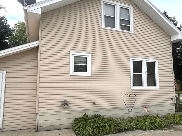 305 VICTORIA STREET, Green Bay, WI 54302