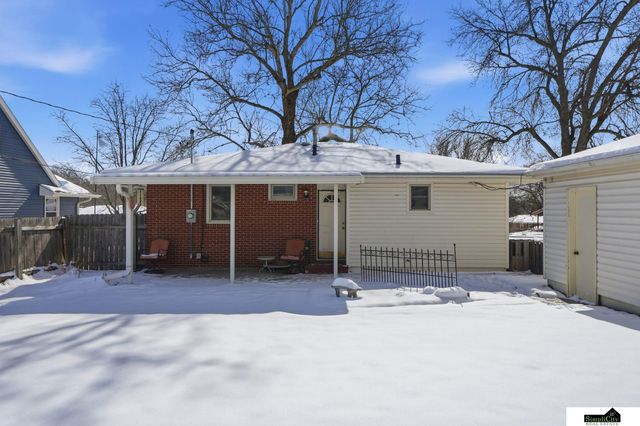 7320 Starr Street, Lincoln, NE 68505