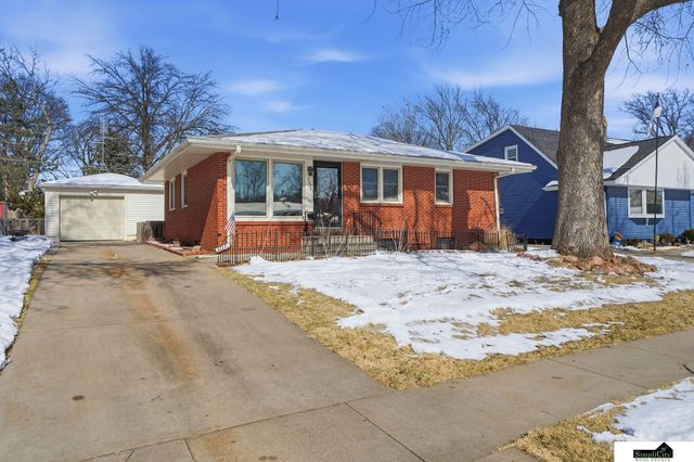 7320 Starr Street, Lincoln, NE 68505