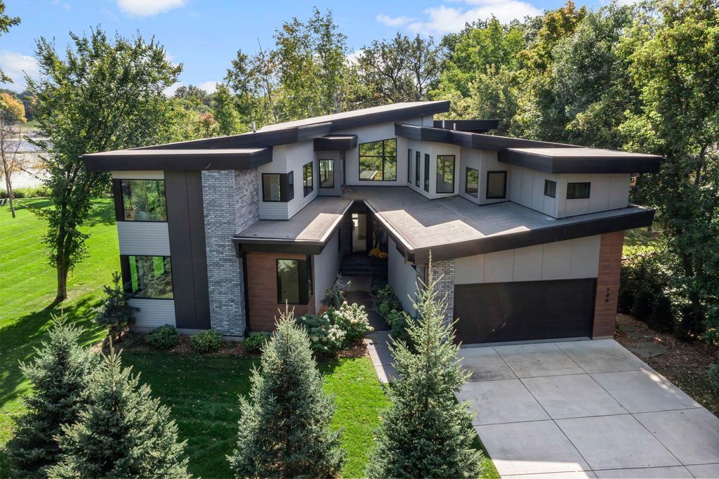 746 Peninsula Point Road, Shakopee, MN 55379 — photo 2