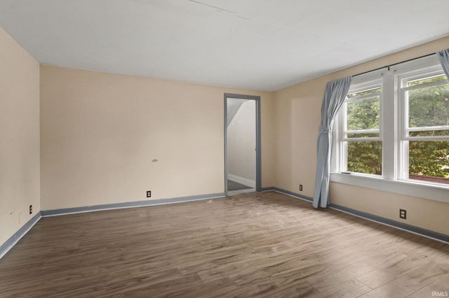 1409 N Woodridge Avenue, Muncie, IN 47304