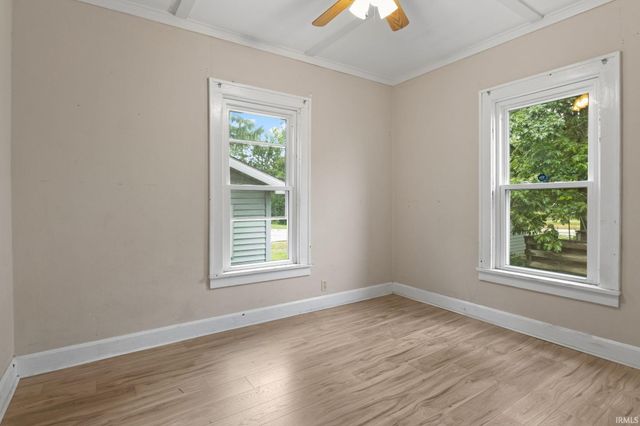1409 N Woodridge Avenue, Muncie, IN 47304