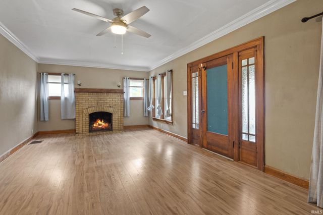 1409 N Woodridge Avenue, Muncie, IN 47304