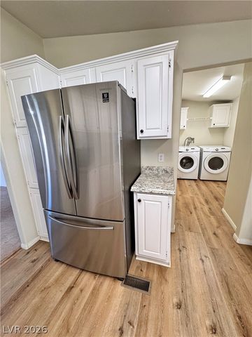 2860 South Rainbow Avenue, Pahrump, NV 89048