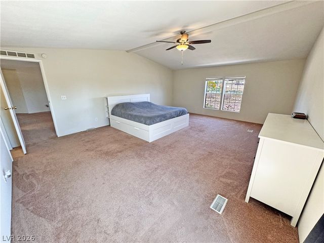 2860 South Rainbow Avenue, Pahrump, NV 89048