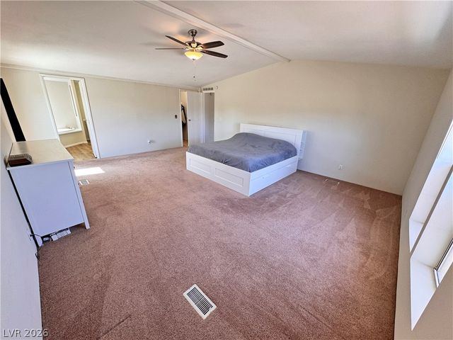 2860 South Rainbow Avenue, Pahrump, NV 89048