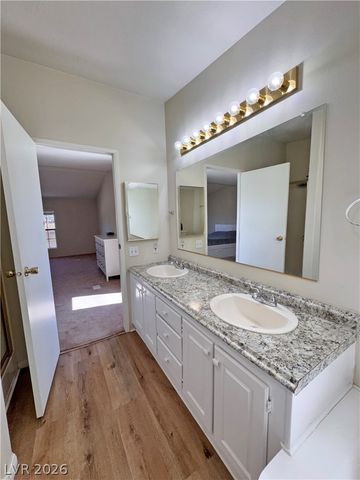 2860 South Rainbow Avenue, Pahrump, NV 89048