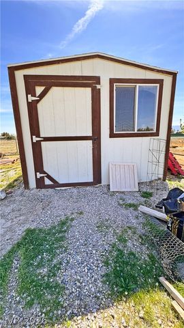 2860 South Rainbow Avenue, Pahrump, NV 89048