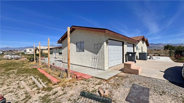 2860 South Rainbow Avenue, Pahrump, NV 89048