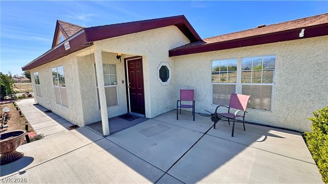 2860 South Rainbow Avenue, Pahrump, NV 89048