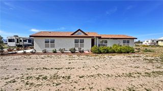 2860 South Rainbow Avenue, Pahrump, NV 89048
