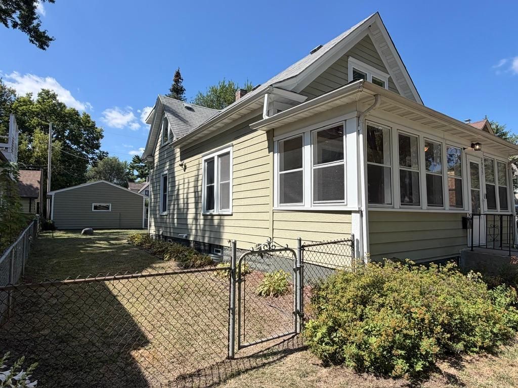 2955 Queen Avenue N, Minneapolis, MN 55411 — photo 5