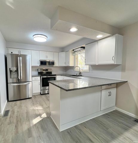 9619 Creek Bed Place, Fort Wayne, IN 46804