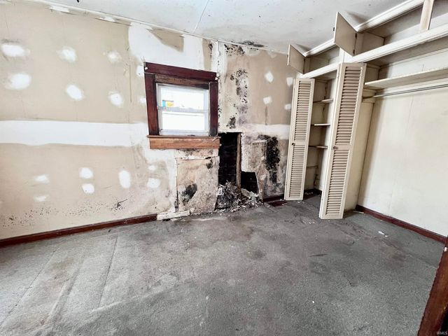 1219 Marshall Avenue, Evansville, IN 47714