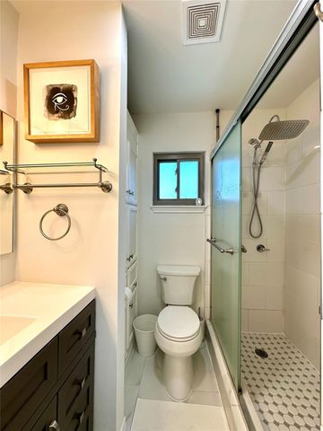 4723 Aftonshire Drive 15, Houston, TX 77027