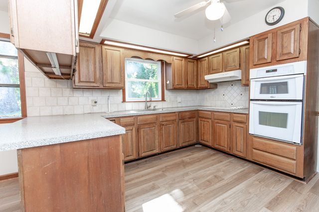 1591 Brinkley Branch Rd, Hendersonville, TN 37075