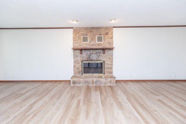 1591 Brinkley Branch Rd, Hendersonville, TN 37075