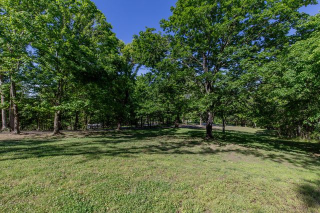 1591 Brinkley Branch Rd, Hendersonville, TN 37075
