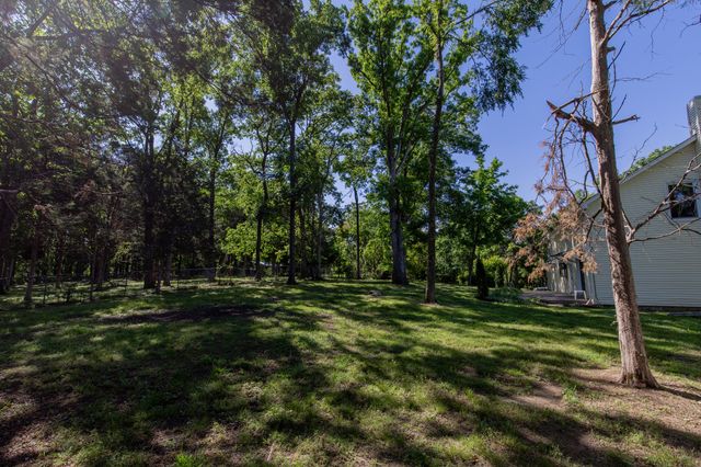 1591 Brinkley Branch Rd, Hendersonville, TN 37075
