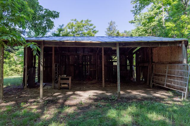 1591 Brinkley Branch Rd, Hendersonville, TN 37075