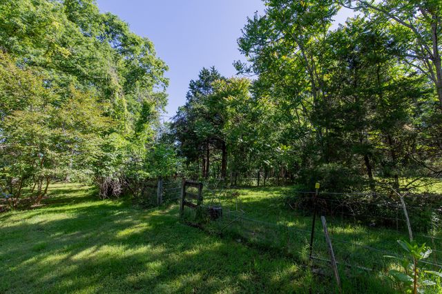 1591 Brinkley Branch Rd, Hendersonville, TN 37075