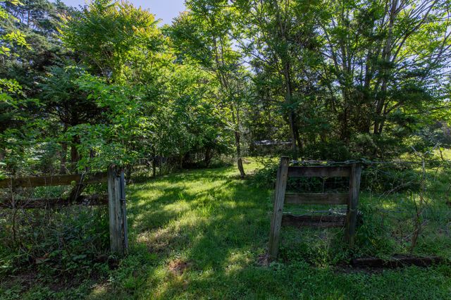 1591 Brinkley Branch Rd, Hendersonville, TN 37075