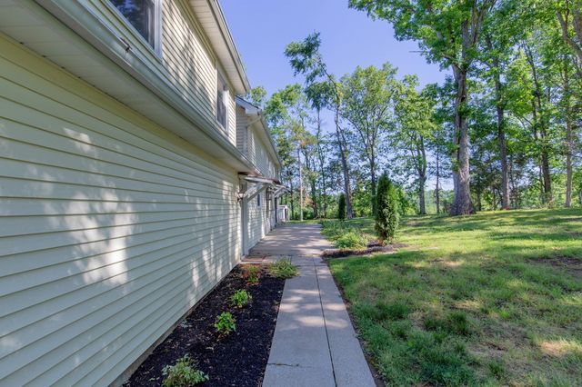1591 Brinkley Branch Rd, Hendersonville, TN 37075