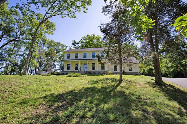1591 Brinkley Branch Rd, Hendersonville, TN 37075