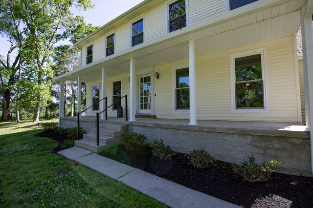 1591 Brinkley Branch Rd, Hendersonville, TN 37075