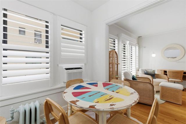 130 4TH AVENUE N 106, St Petersburg, FL 33701